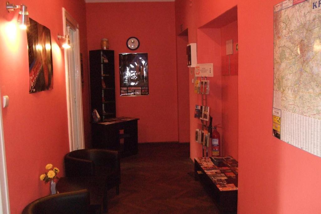 Old Walls Hostel Krasków Εξωτερικό φωτογραφία