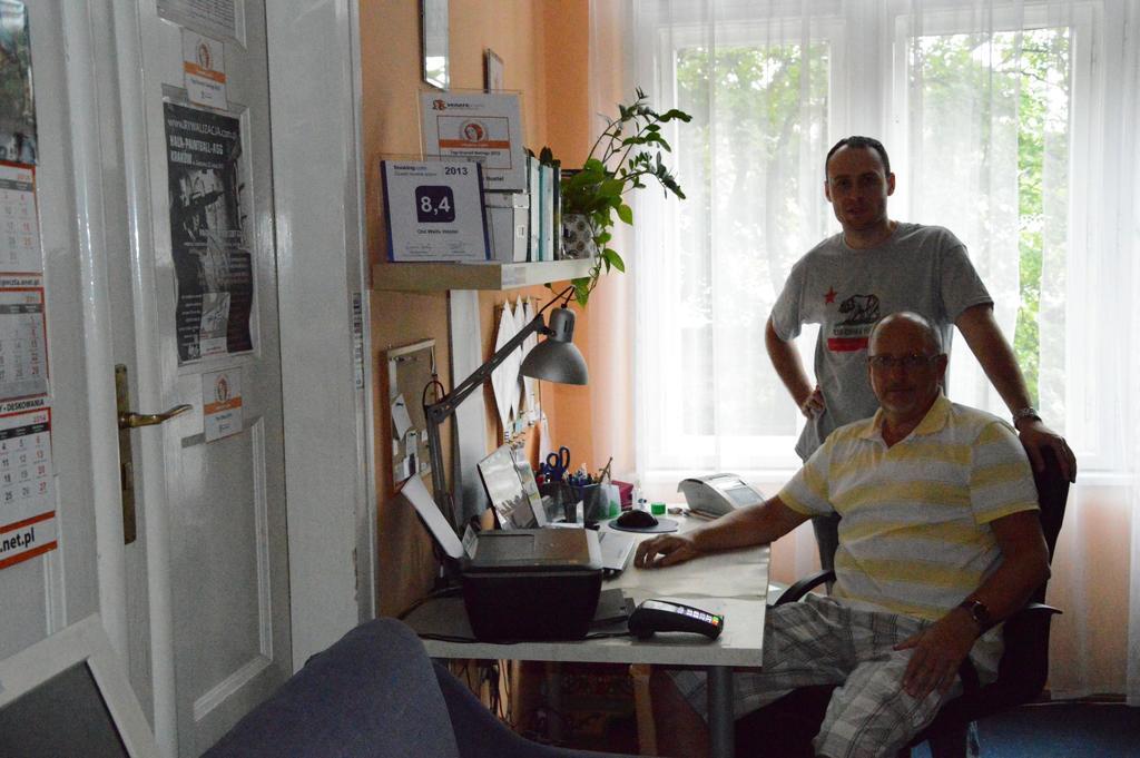 Old Walls Hostel Krasków Εξωτερικό φωτογραφία