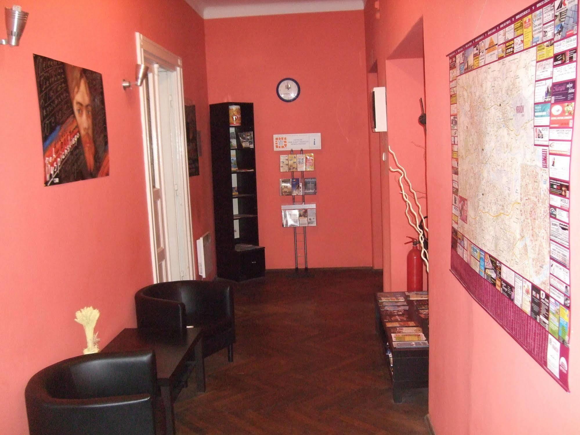 Old Walls Hostel Krasków Εξωτερικό φωτογραφία
